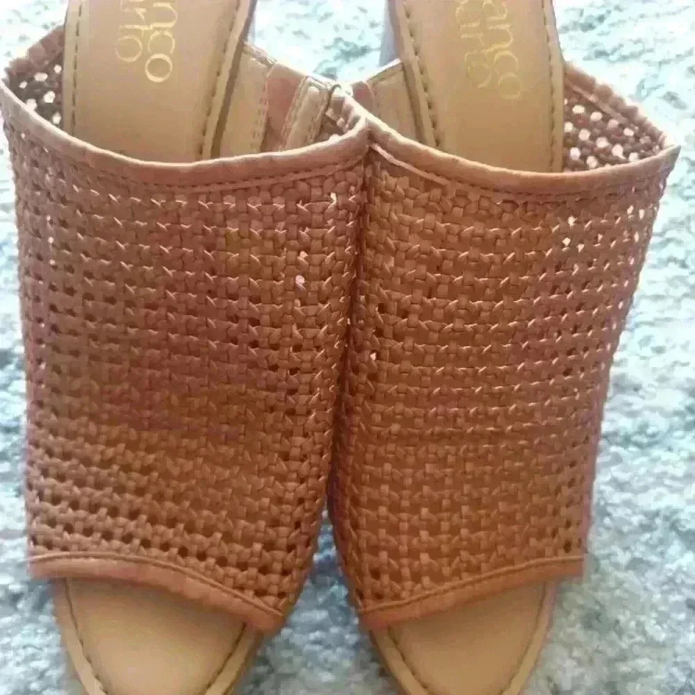 Franco Sarto stacked wedge